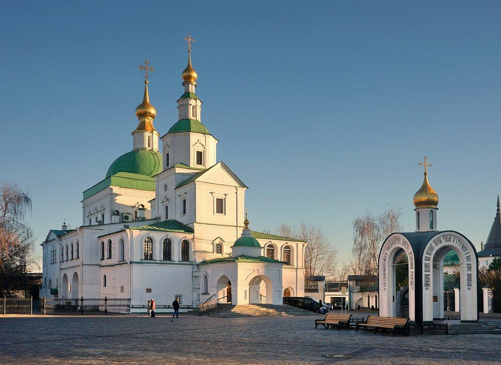 О монастыре